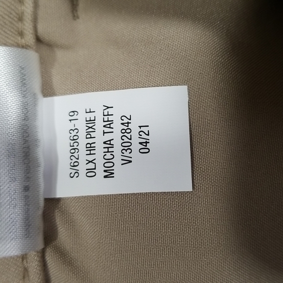 Old Navy Women's Size 8 High Waisted Pixie Pants Cream Full Length - Picture 10 of 11